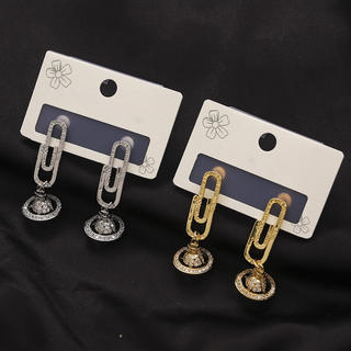 Earrings 5
