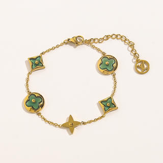 Bracelet 13