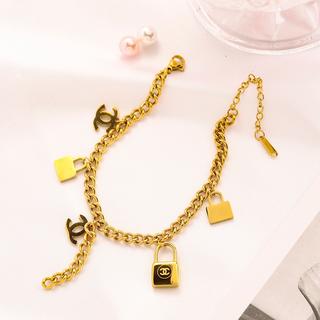Bracelet 68