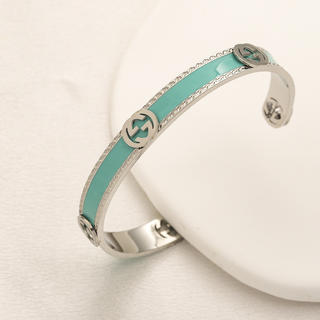 Bracelet 120