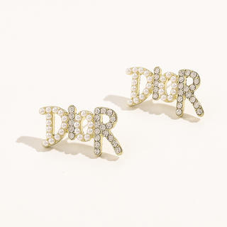 Earrings 211