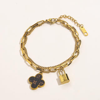 Bracelet 215