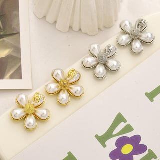 Earrings 234
