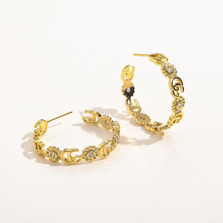 Earrings 276