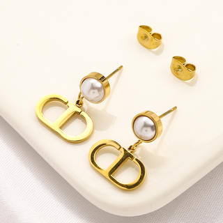 Earrings 407