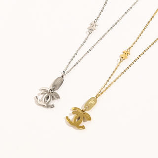 Pendant 472