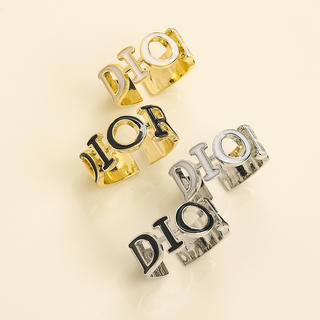 Earrings 529