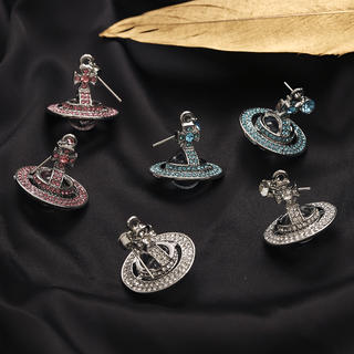 Earrings 549