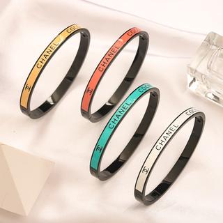 Bracelet 551