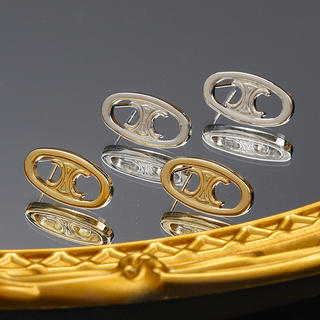 Earrings 561