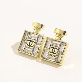 Earrings 586