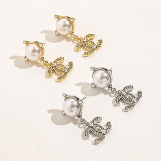 Earrings 613