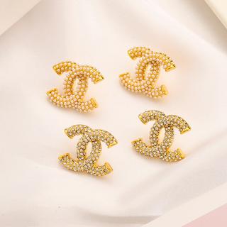 Earrings 641