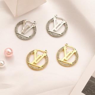 Earrings 749