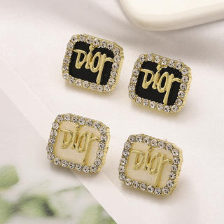 Earrings 838
