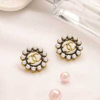 Earrings 840