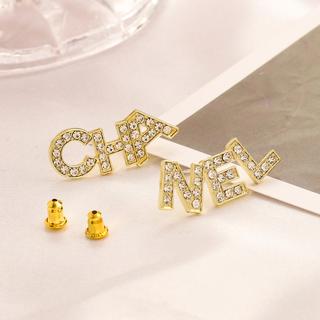 Earrings 843