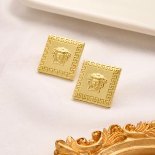 Earrings 844