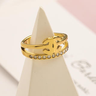 Ring 880