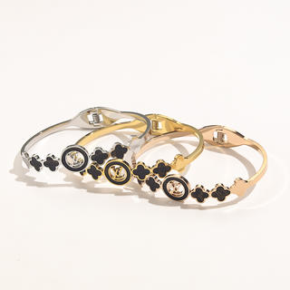 Bracelet 885