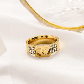 Ring 895