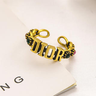 Ring 906