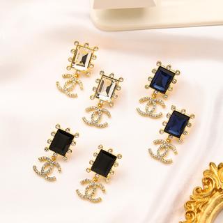 Earrings 918