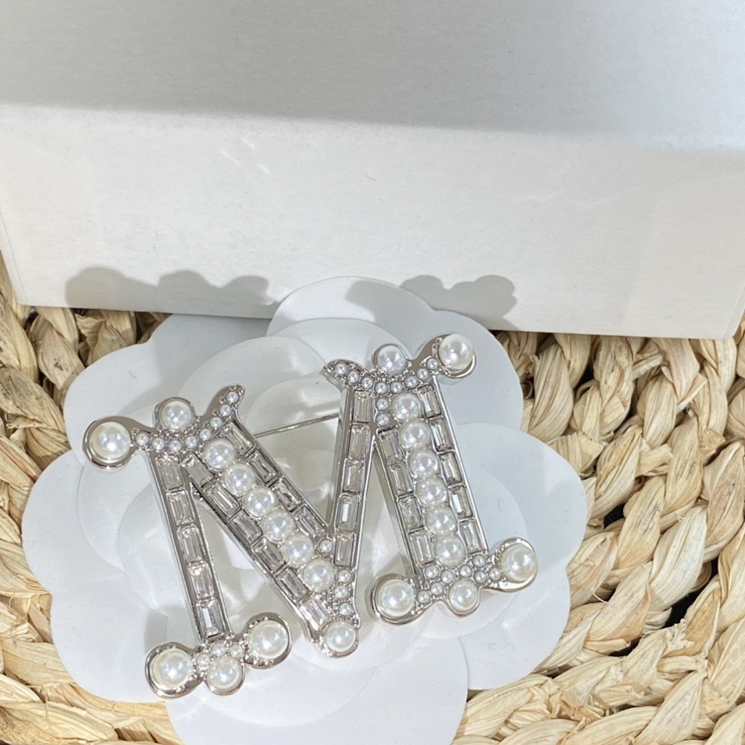 Brooch 57