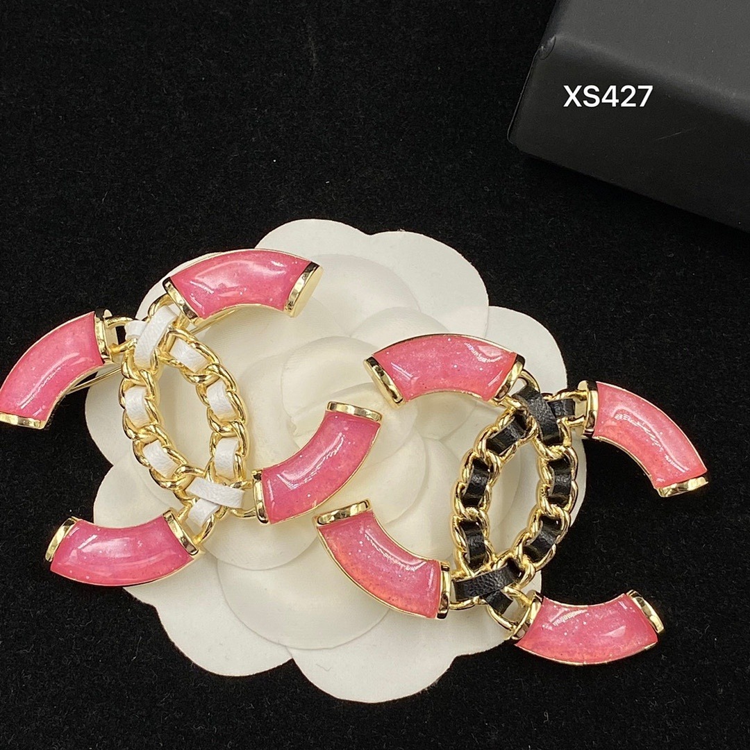 Brooch 301