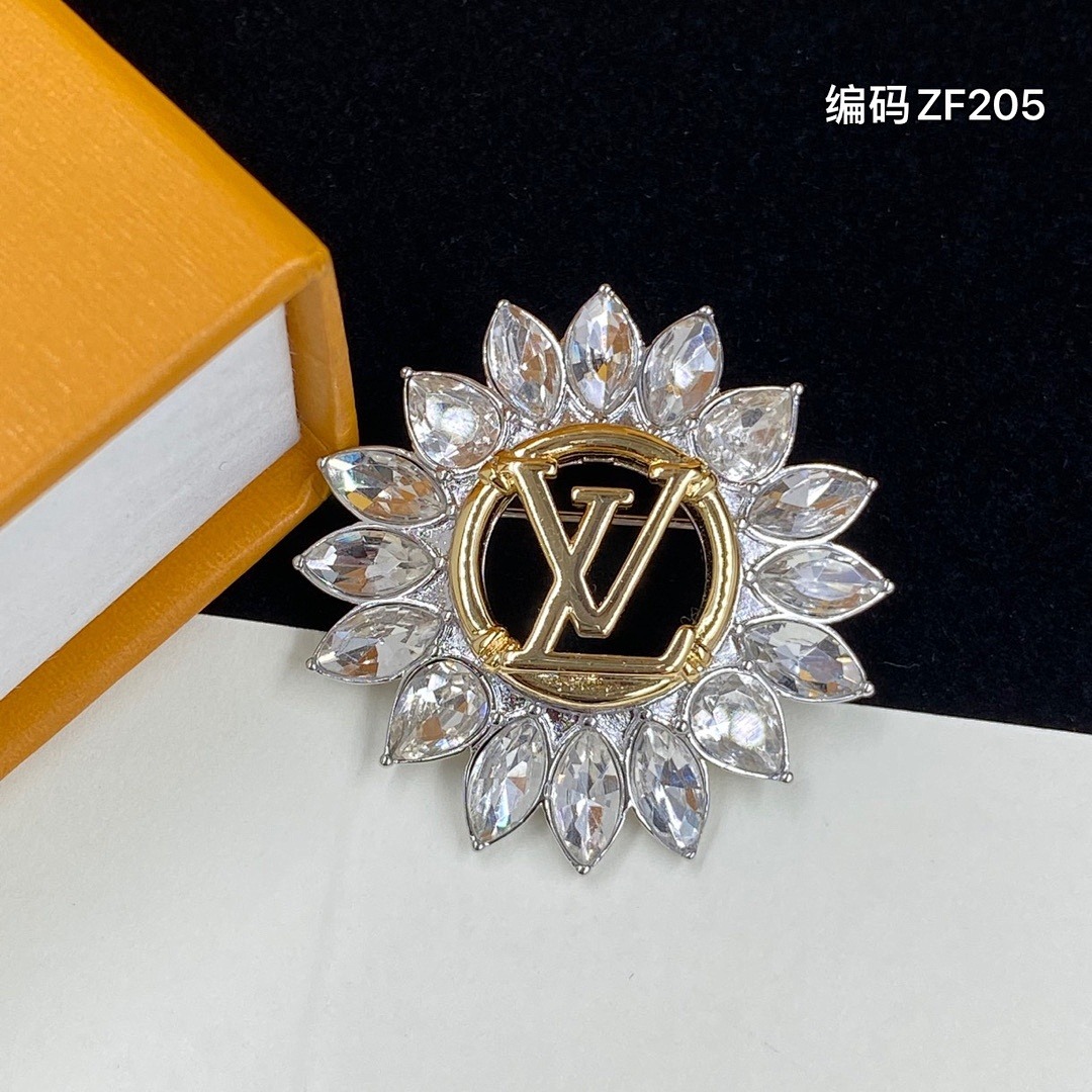 Brooch 397