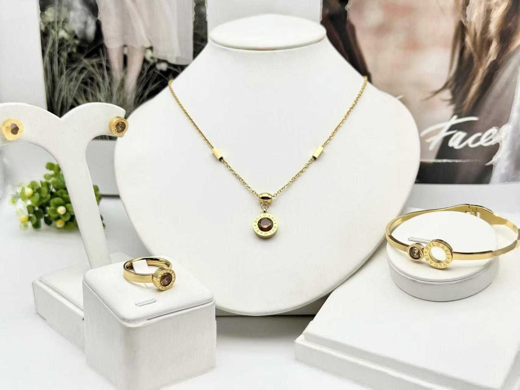 Jewelry Set 0107