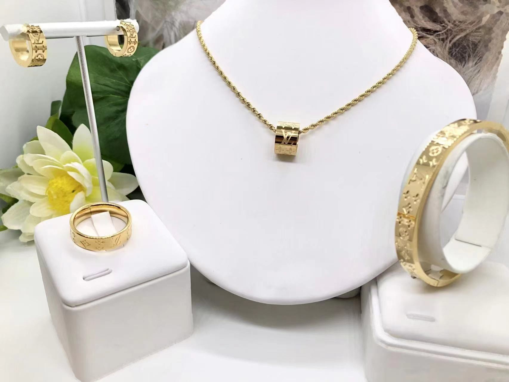 Jewelry Set 0389
