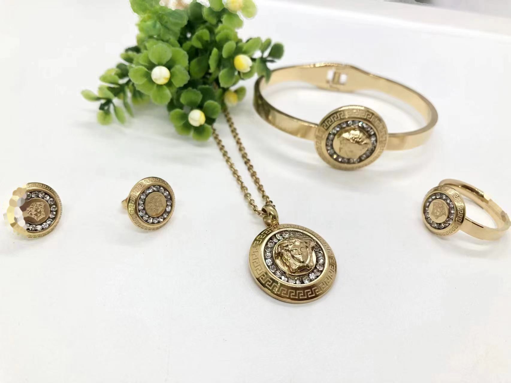 Jewelry Set 0522