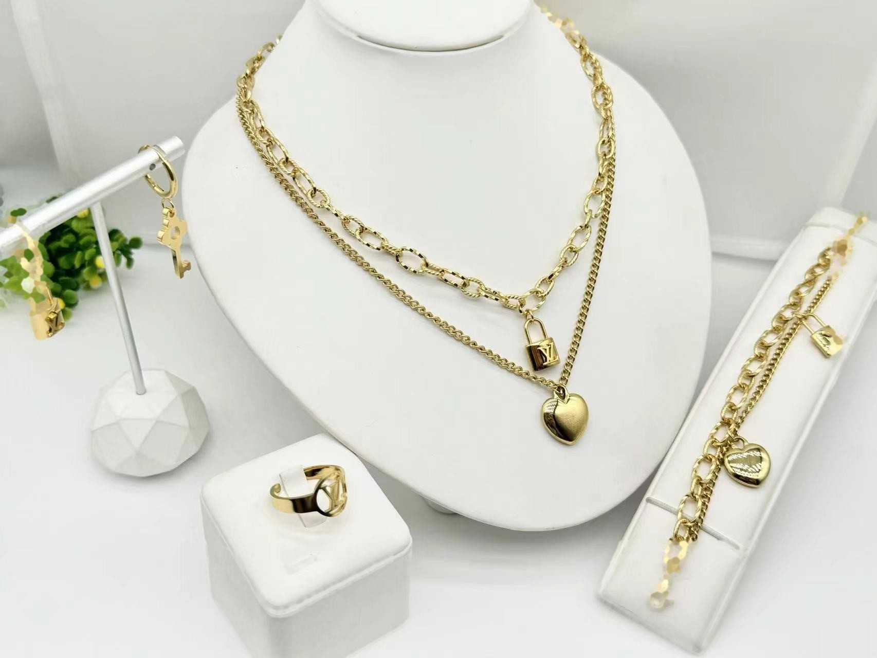 Jewelry Set 0544