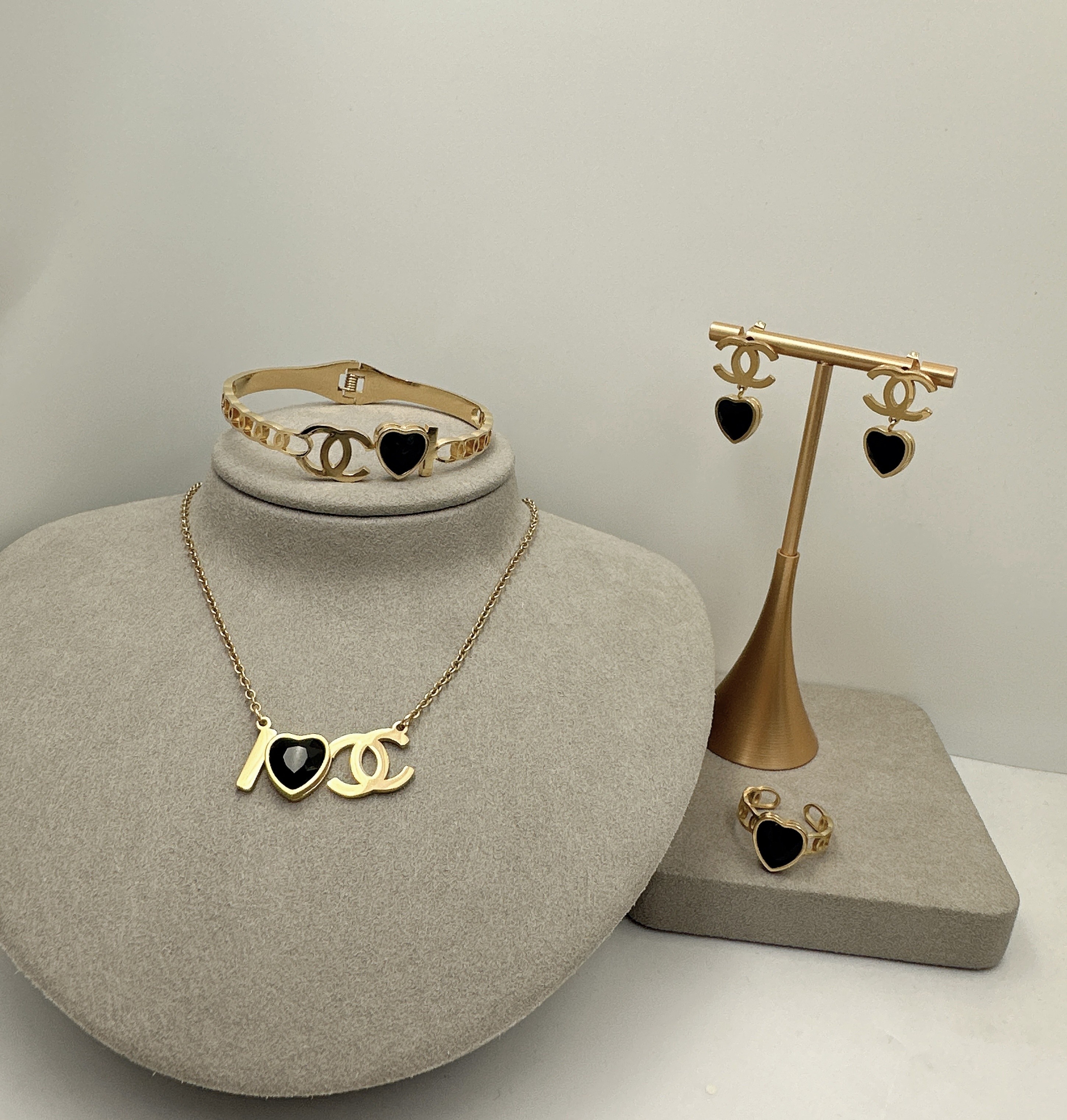 Jewelry Set 0586
