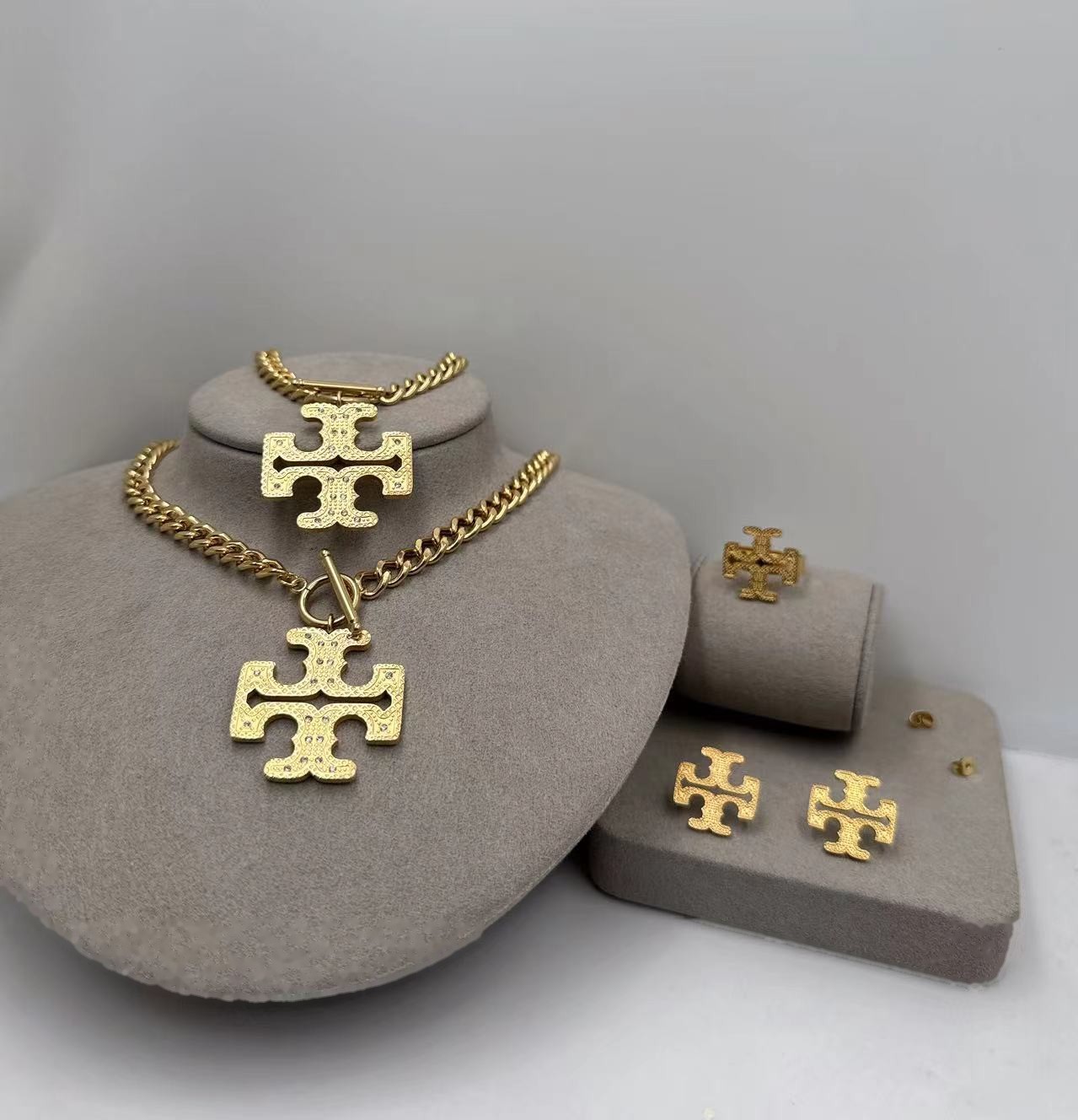 Jewelry Set 0601