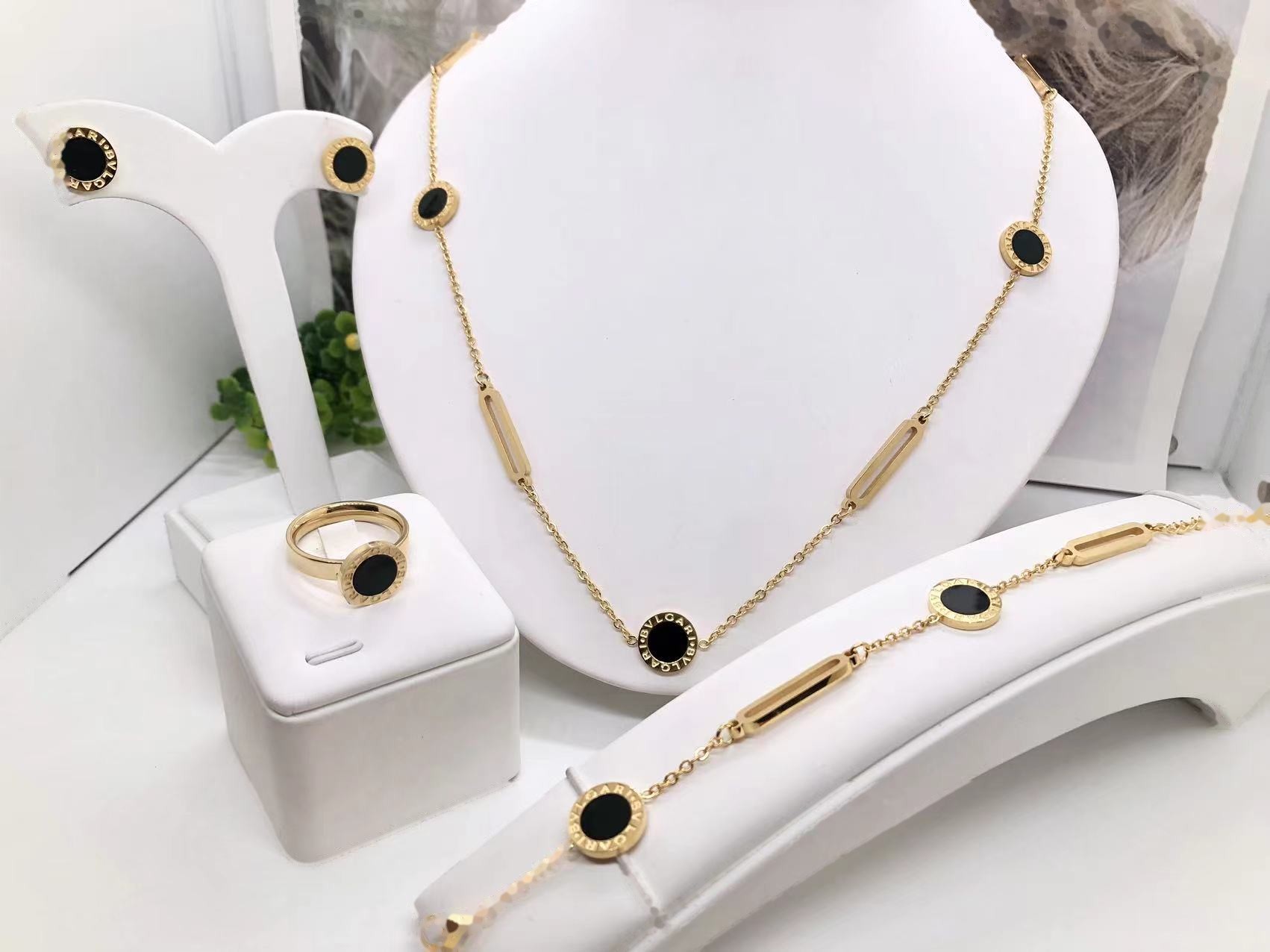 Jewelry Set 0602