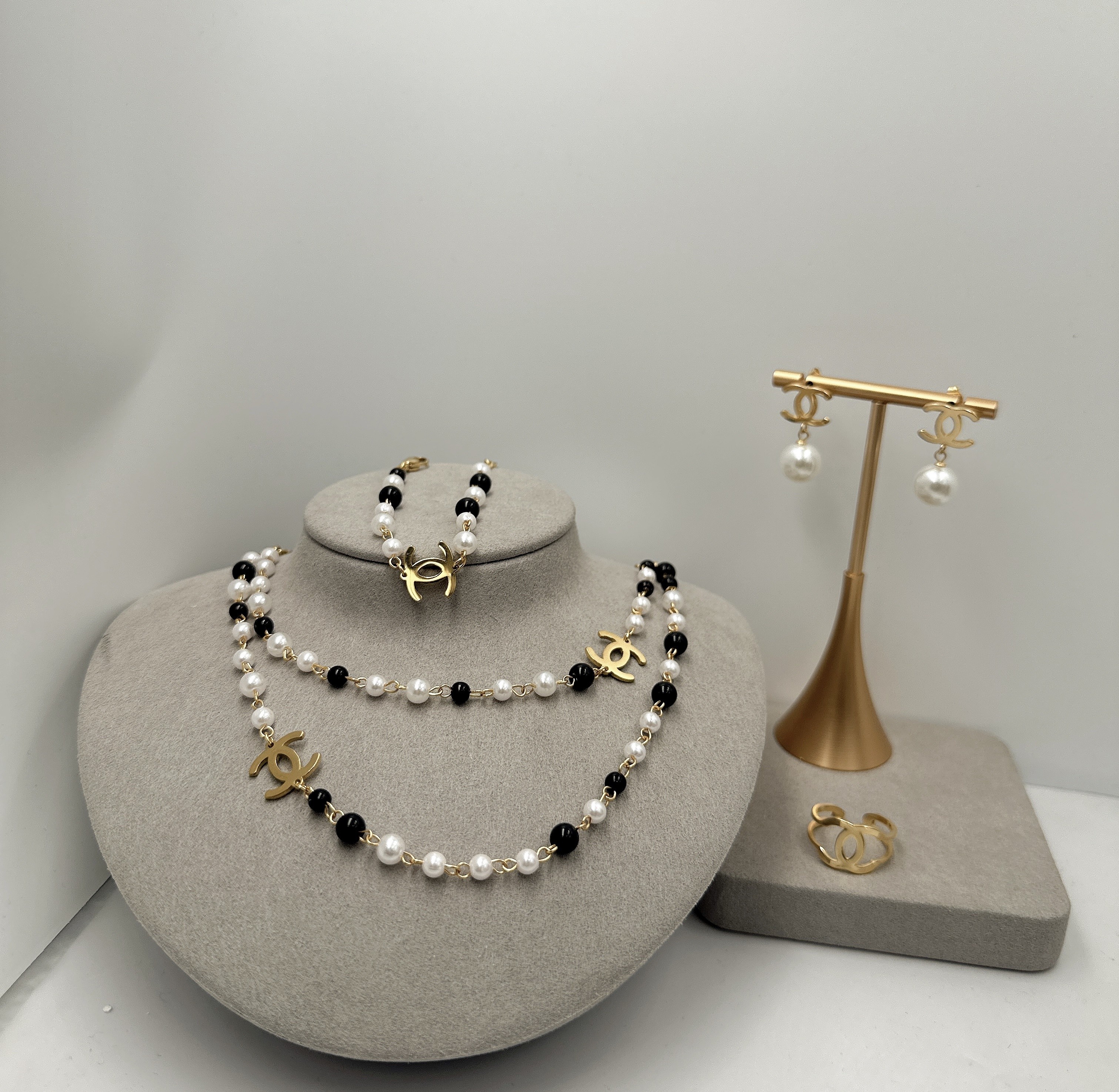 Jewelry Set 0610