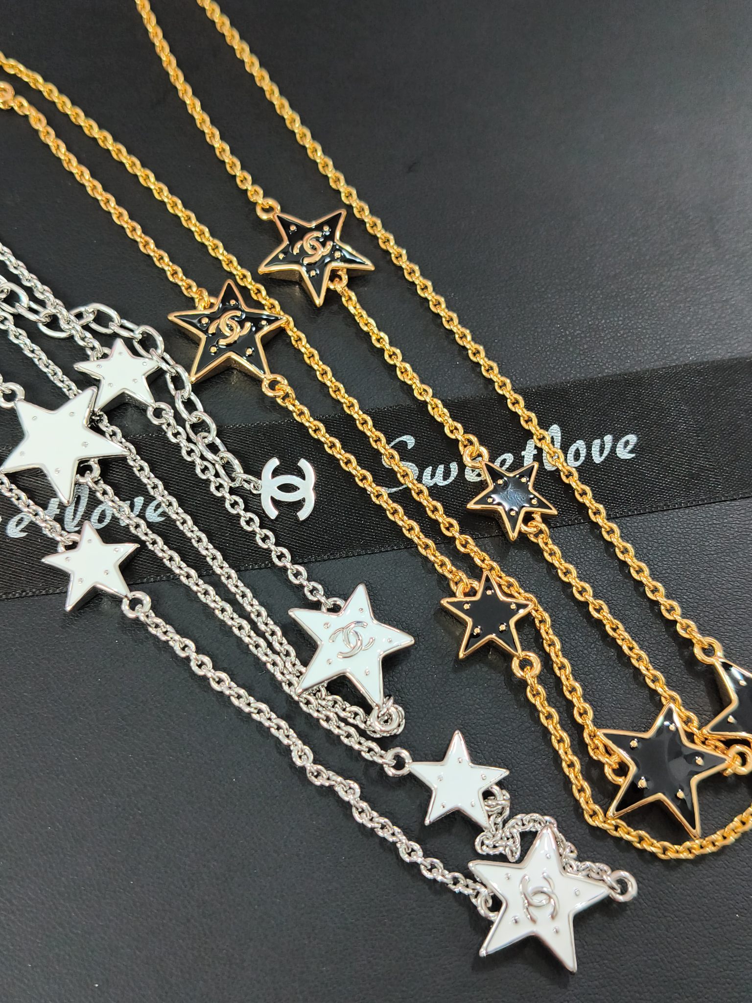 Enamel Star Motif Layering Necklace