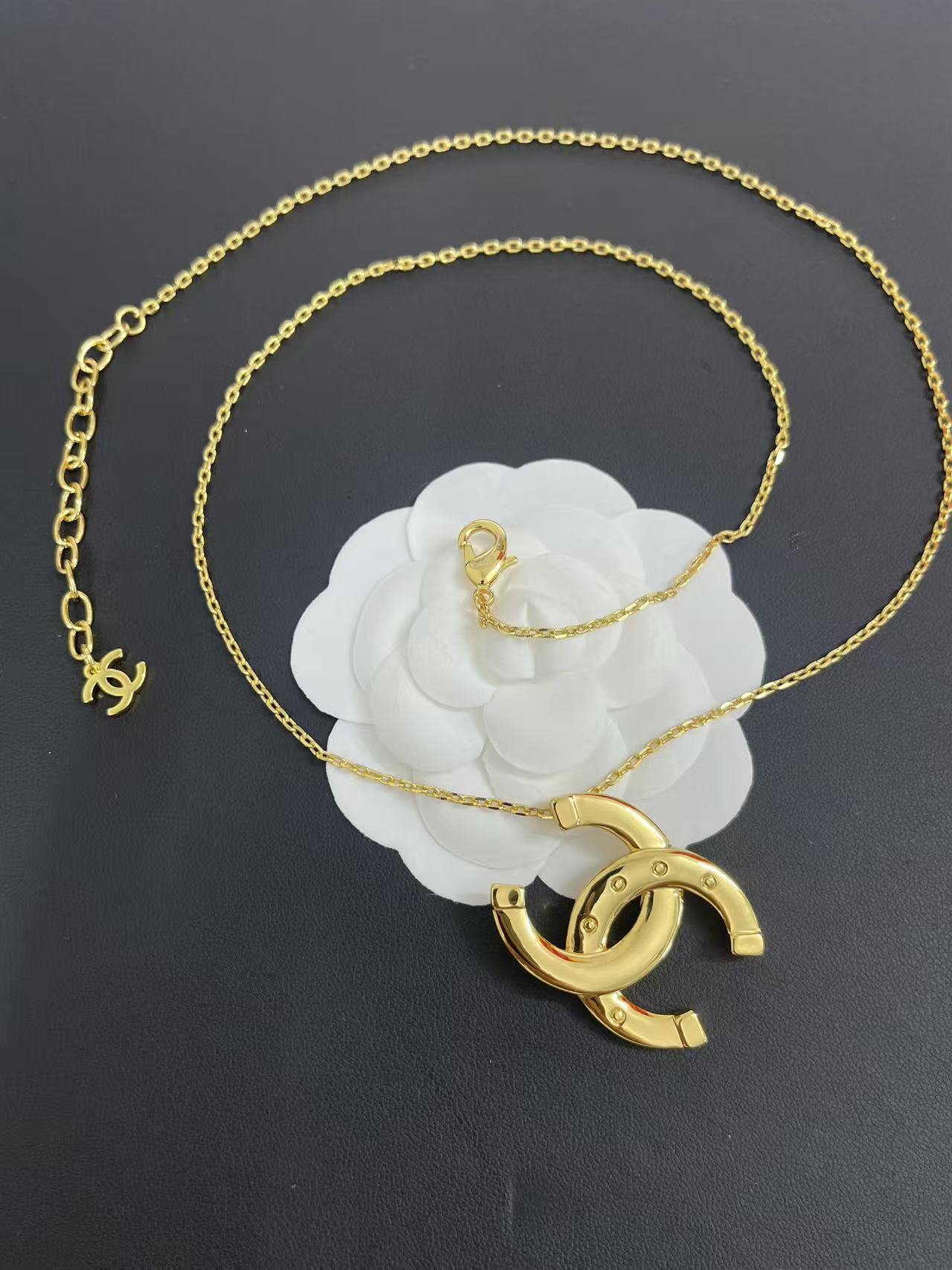 Pearl Drop Necklace