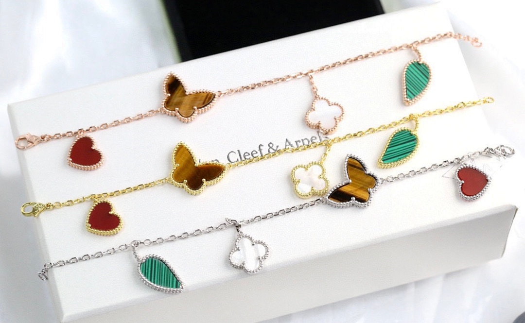 VCA Bracelet 115